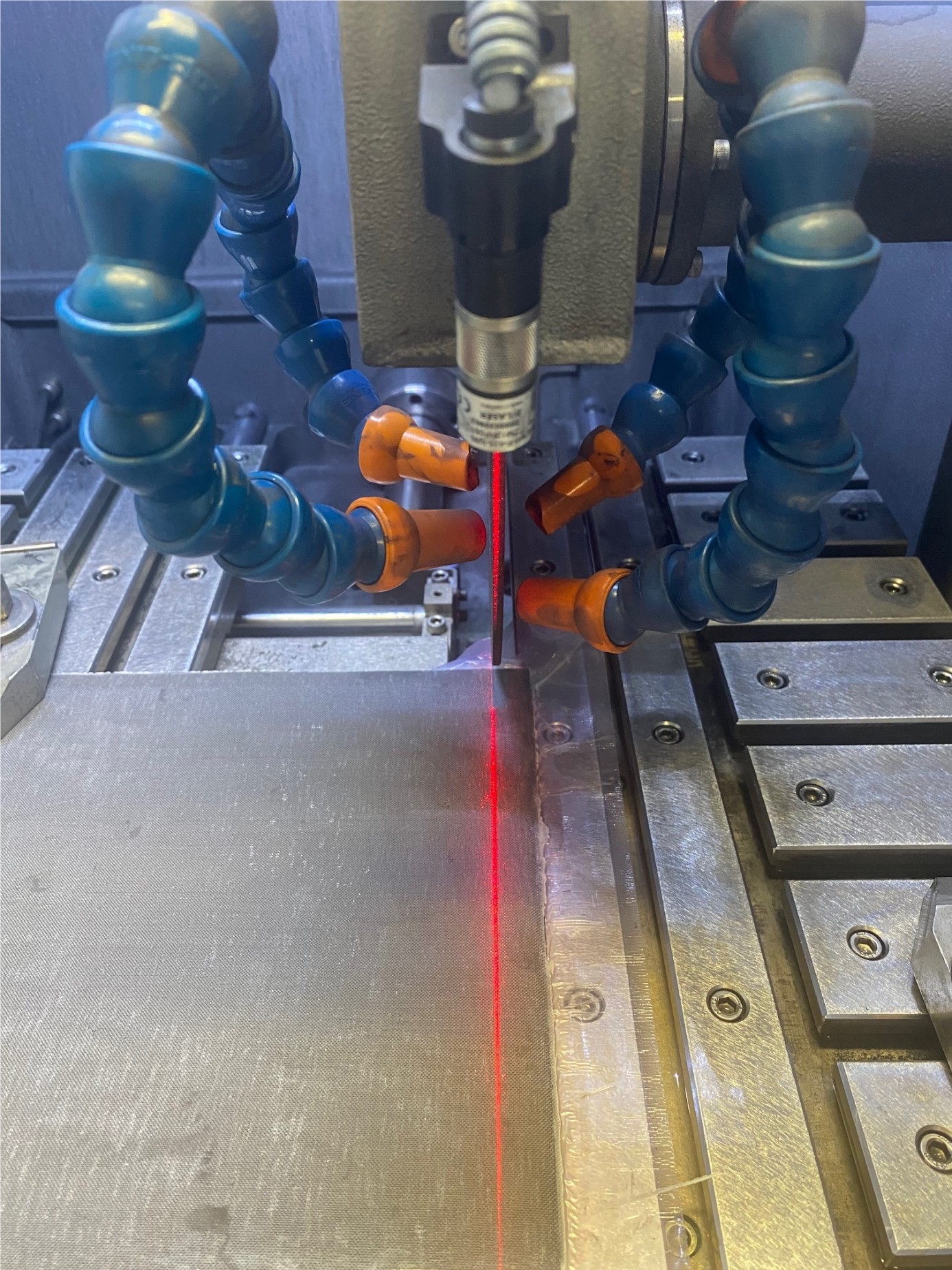 Nasstrennschleifmaschine 2